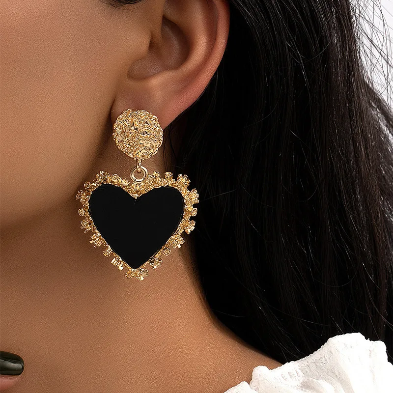 Carissima Orecchini Stud a Cuore Polito 3D da 9.5mm x 10mm in Oro Rosa 9ct Donna