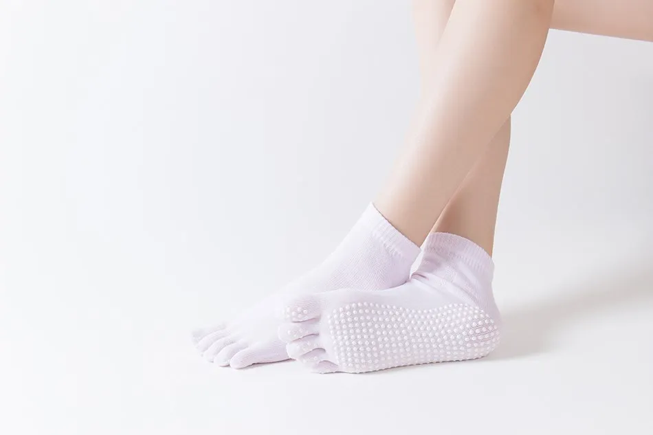 WOSWEIR 1 Pair Women Sports Yoga Socks Five Finger Slipper Anti Slip Lady Pilates Ballet Heel Professional Dance Protector 8 S20bce75478934e2199e4c3fd19895dfcT