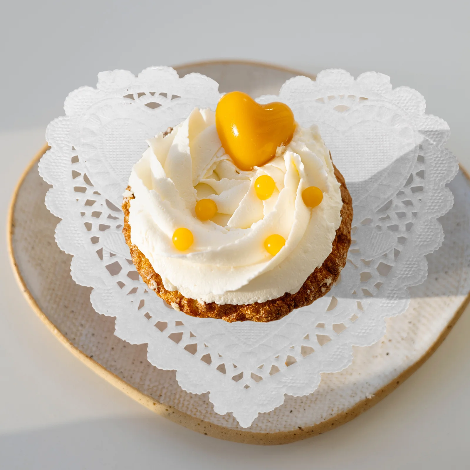 

300 Pcs Heart Paper Placemats Doilies Table Cloth Tablecloth Food Dollies for Plates Tablecloths