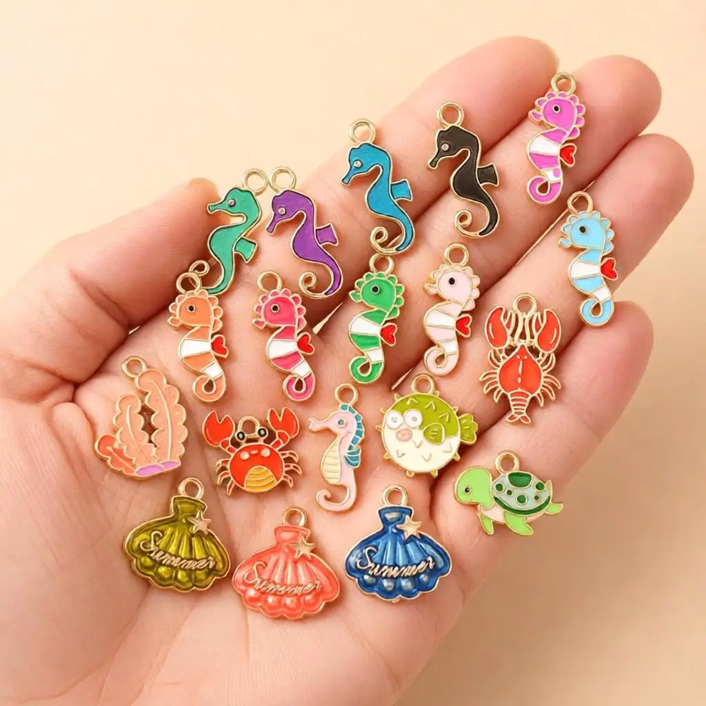 20 Stück Niedliche Meereslebewesen-Anhänger aus Emaille, Seepferdchen, Schildkröte, Muschel, Krabbe, Anhänger für Schmuckherstellung, Ohrringe, Halsketten, DIY-Geschenke