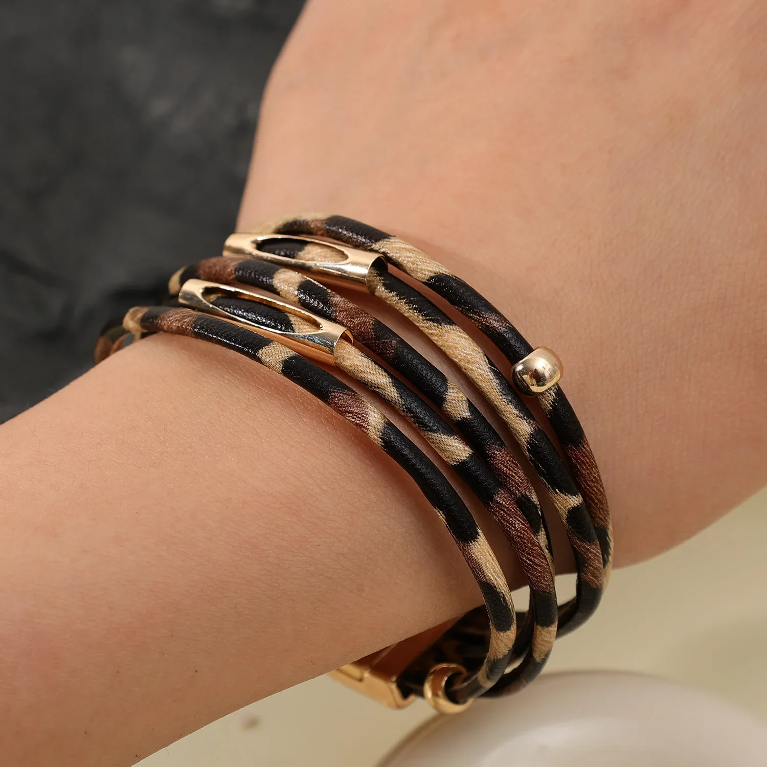 Vintage Magnetic Buckle Leopard Print Leather Bracelets for Women Men Creative Design Multilayer Wrap Wide Bracelet Jewelry Gift