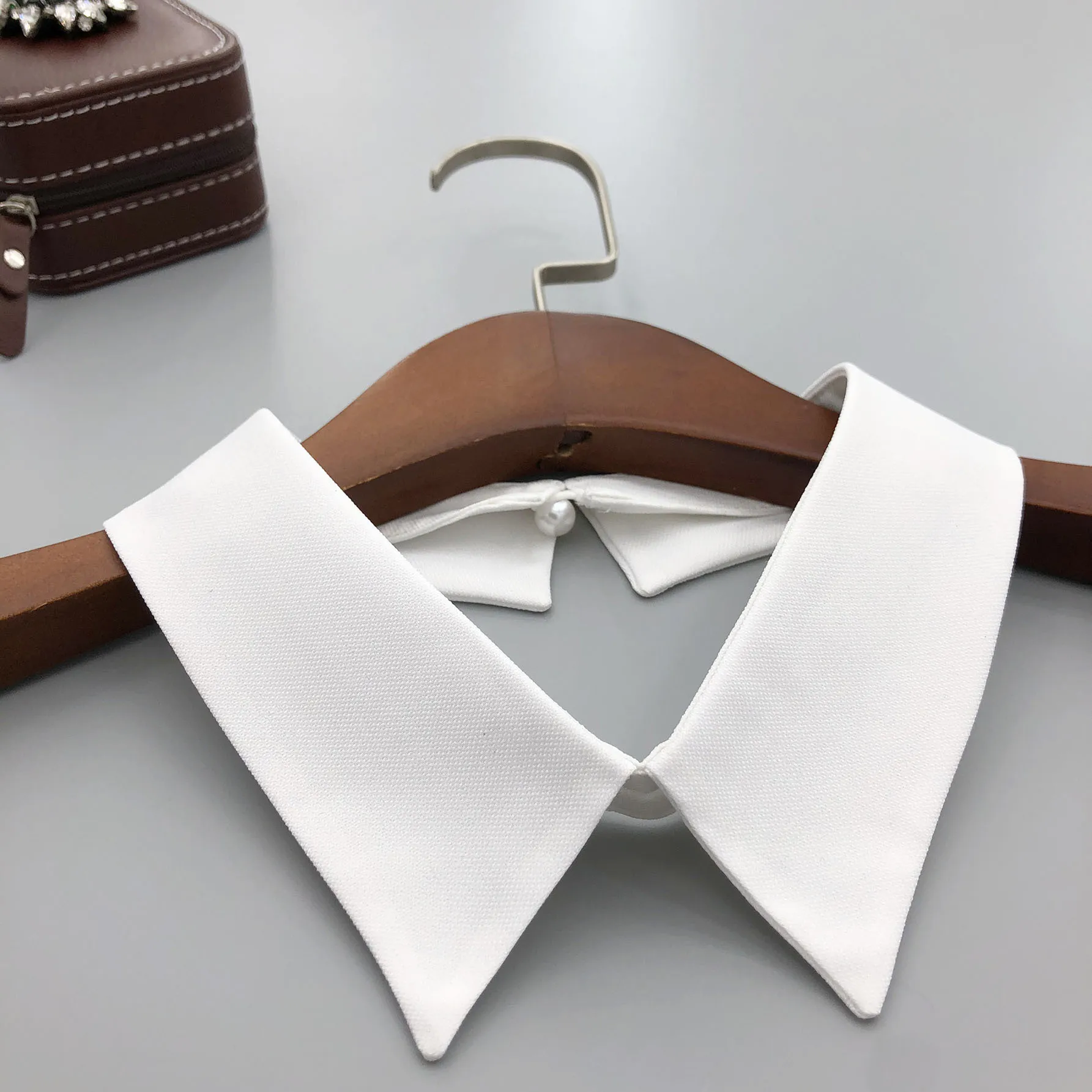 

Women Solid Black Shirt Fake Collar Tie for Mens Detachable Collar Sweet Doll False Collar Lapel Blouse Top Clothes Accessories