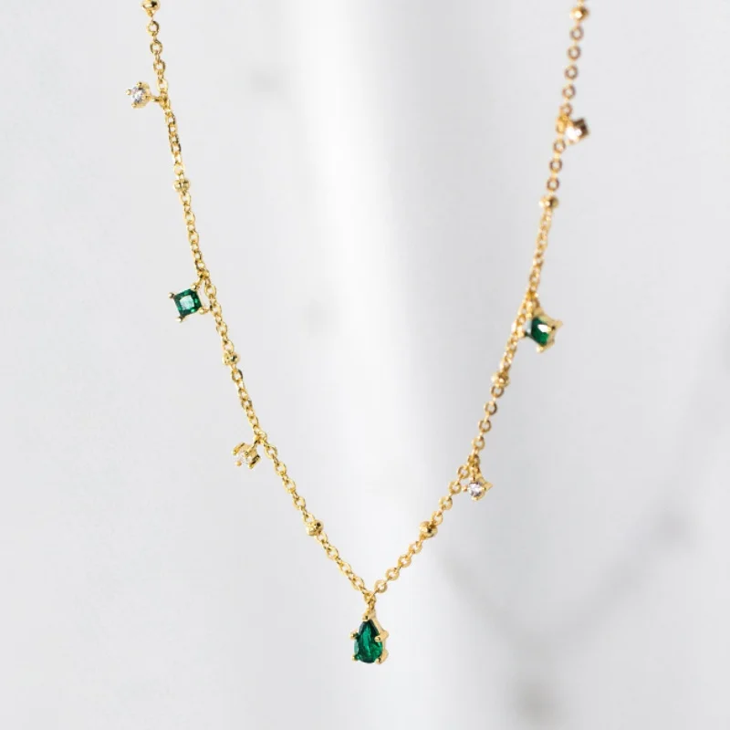 Fashion Vintage CZ Emerald Station Beads Chain Necklace for Women Exquisite Choker Clavicle Chain With Green Zircon Jewelry Gift