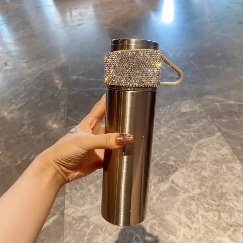 https://ae01.alicdn.com/kf/S20c5d831477e4cca9cea748c92c0cba36/Bling-Stainless-Steel-Water-Bottom-500ml-Thermos-Bottom-Women-s-Gift-Sublimation-Water-Bottom-Sealed-Portable.jpg