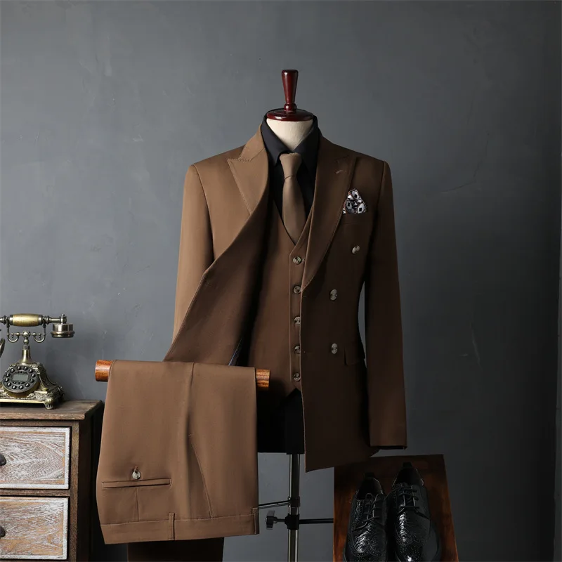 10197 Groom and best man host men's suit double breasted