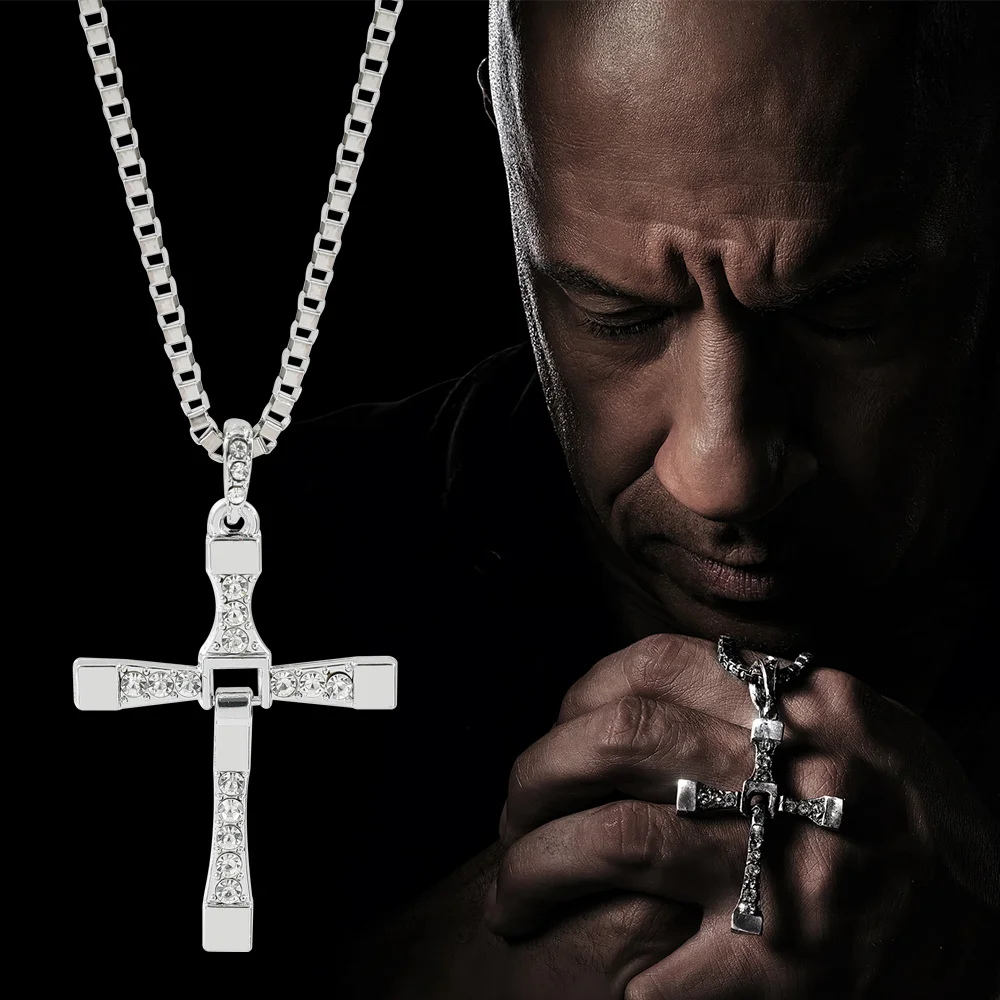 

New Fast and Furious 10 Necklace Dominic Toretto Rhinestones Jesus Cross Pendant Necklace Collar Jewelry Decoration Accessories
