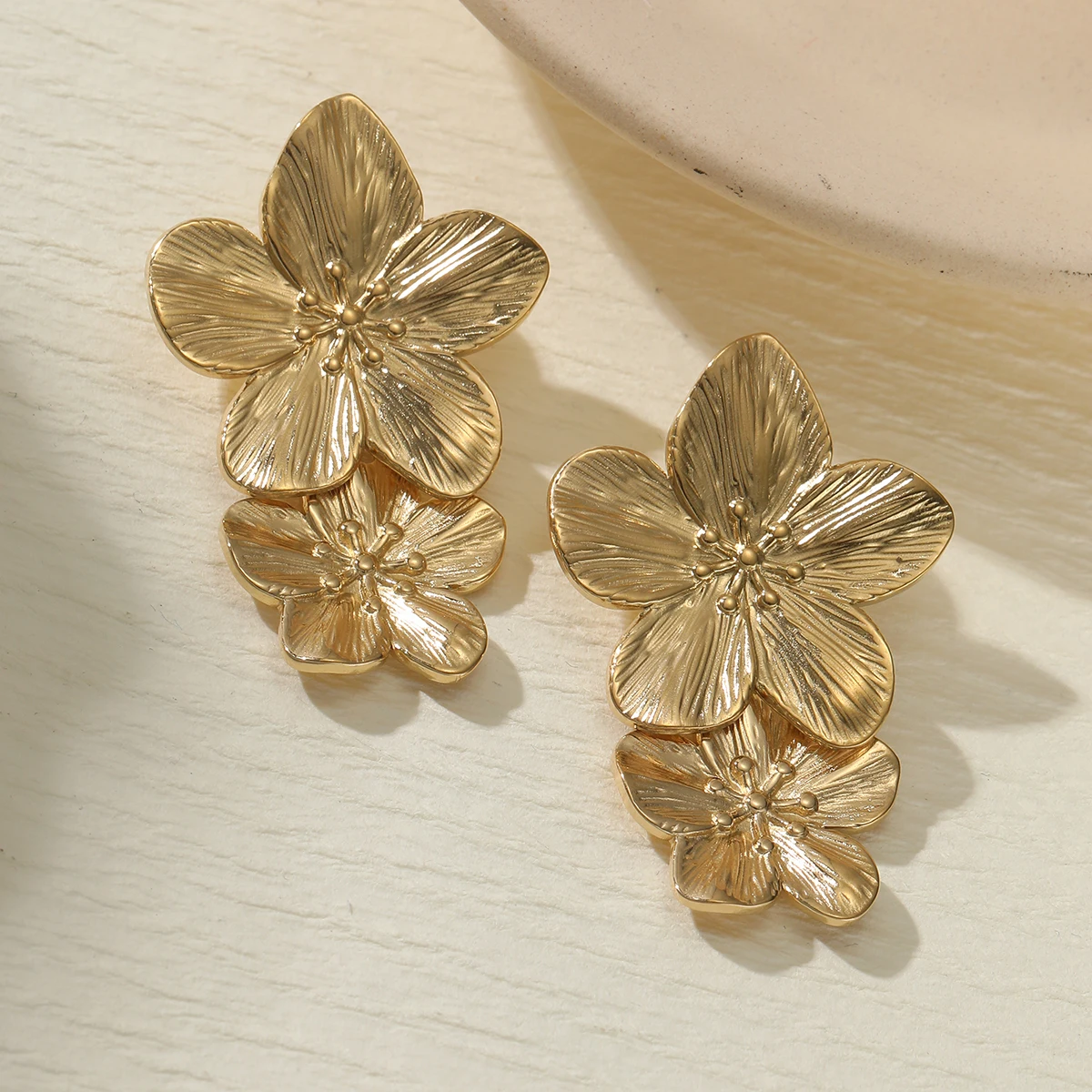 Mode Frauen Vergoldet Textur Edelstahl Tropfen Aussage Ohrringe Aretes Acero De Inoxidable Mujer – Detail 11
