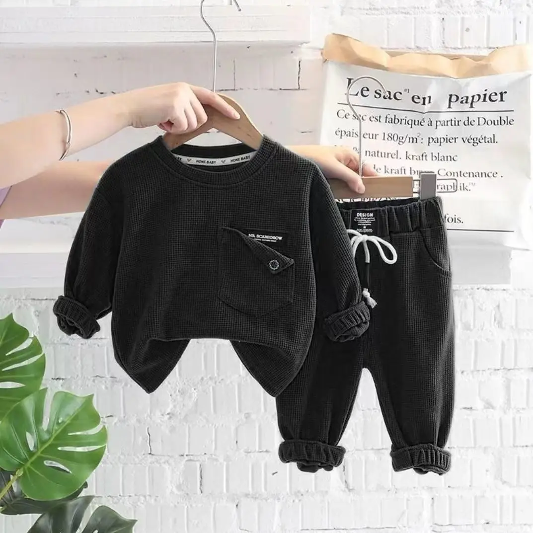 Children's baby suit, boys' sports suit, spring and autumn clothes, new solid color, boys, middle and small children, handsome 3