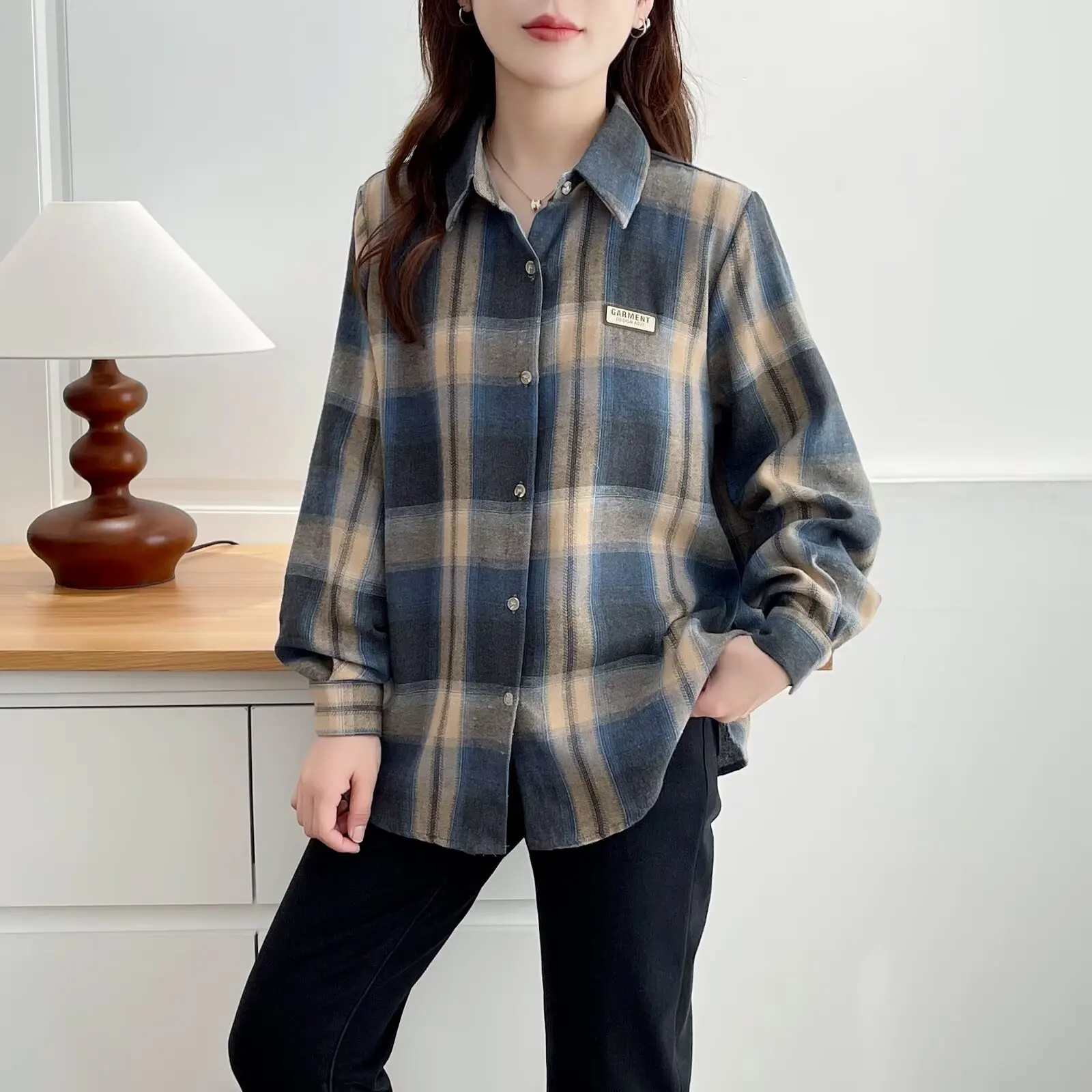 Fashion Plus Size Women's Blouses 2025 Autumn New Style Retro Versatile Plaid BRUSHED Long Sleeve Shirt 8024