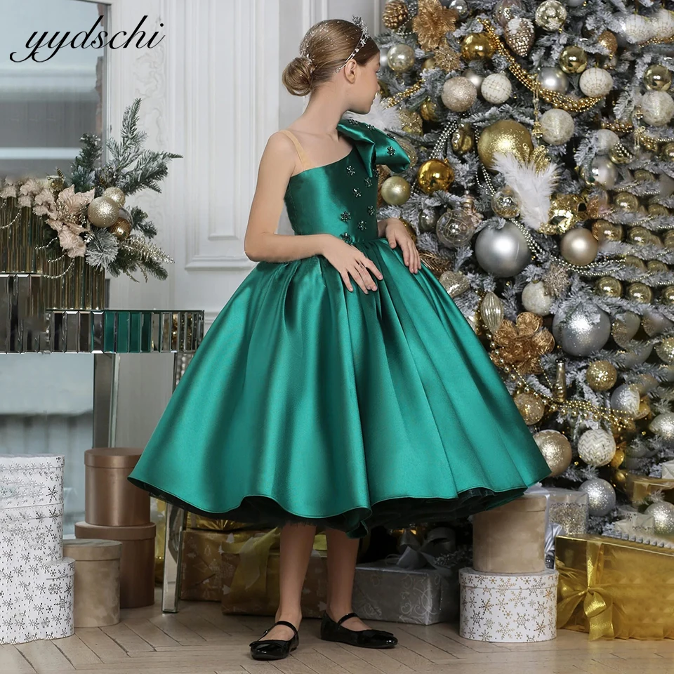 

Elegant Emerald Green One Shoulder Flower Girl Dress 2024 Princess Big Bow Crystals Beading Birthday Party First Communion Gowns
