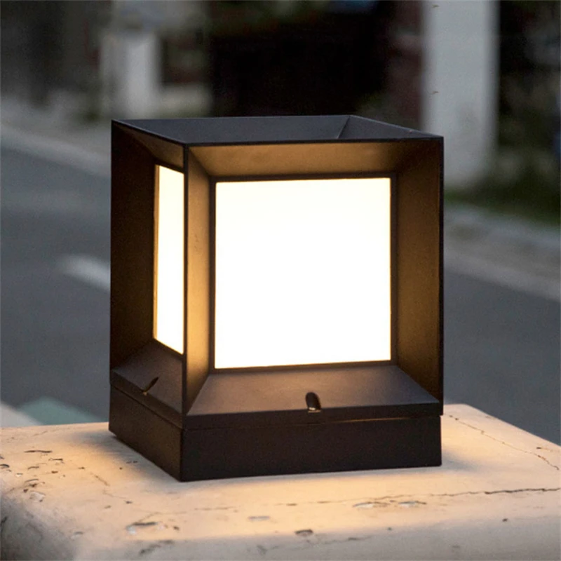 Modern Outdoor Light 2W IP65 Waterproof Square Gate Fence Courtyard Villa Garden Post  Led Solar Pillar lamp Lighting