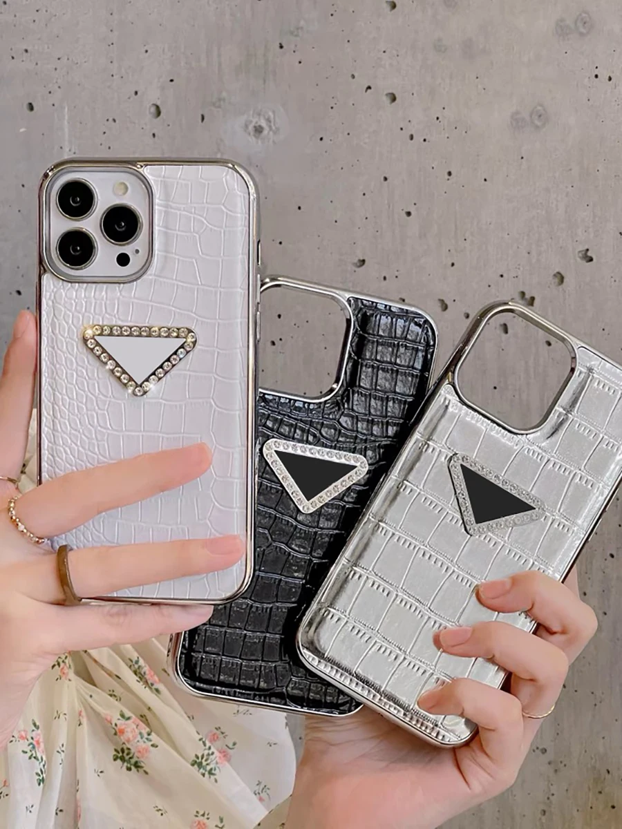 

PD Logo Luxury Rhinestone Crocodile Pattern Leather Mobile Phone Case for iPhone15 Pro High-Quality Fashion Versatile Phone Case