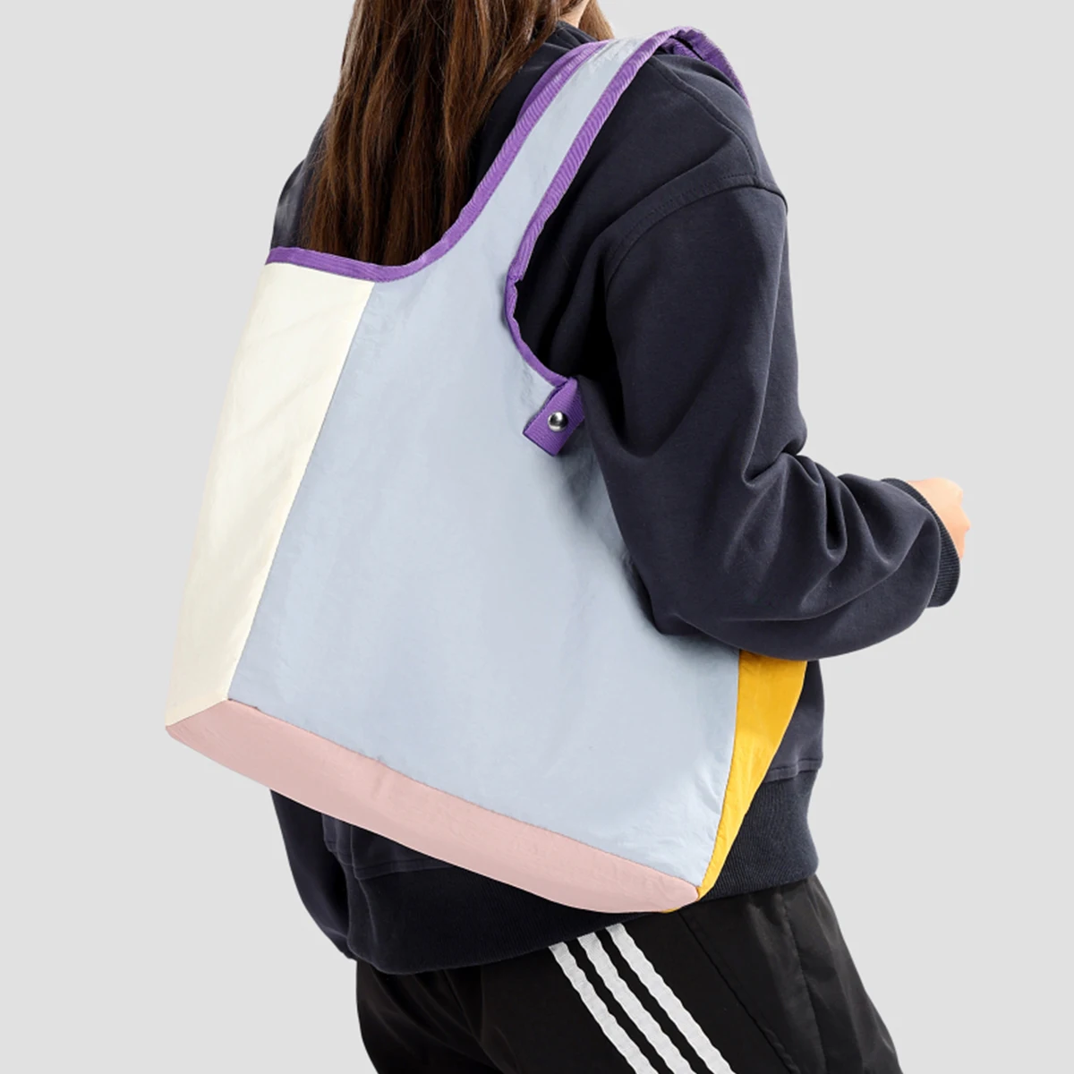 New Style Tote Bag for Women for Commuting to Work, Large Capacity Nylon Bag, Lightweight Handbag, Shoulder Bag, Shopping Bag, Suitable for Students Attending Classes