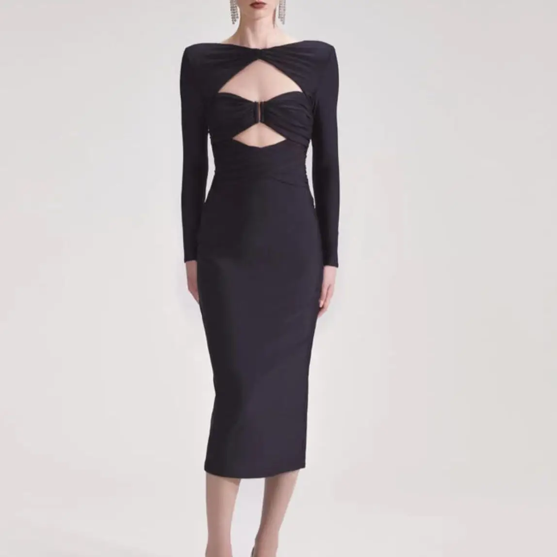 

Новинка 2023, женское черное облегающее длинное платье с вырезами, Привлекательное платье средней длины с высокой талией