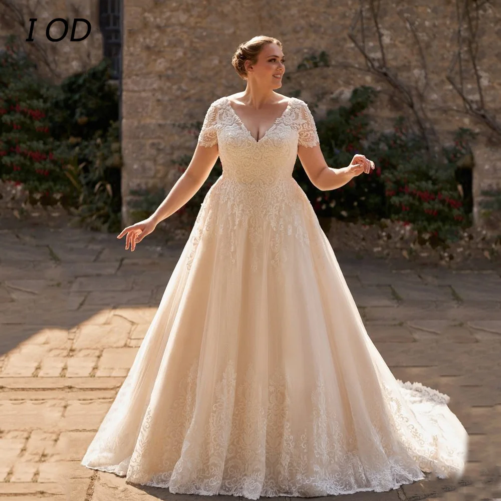 

I OD Plus Size A-Line Wedding Dress V-Neck Short Sleeves Appliques Backless Lace Up Bridal Gown Floor Length Vestidos De Novia