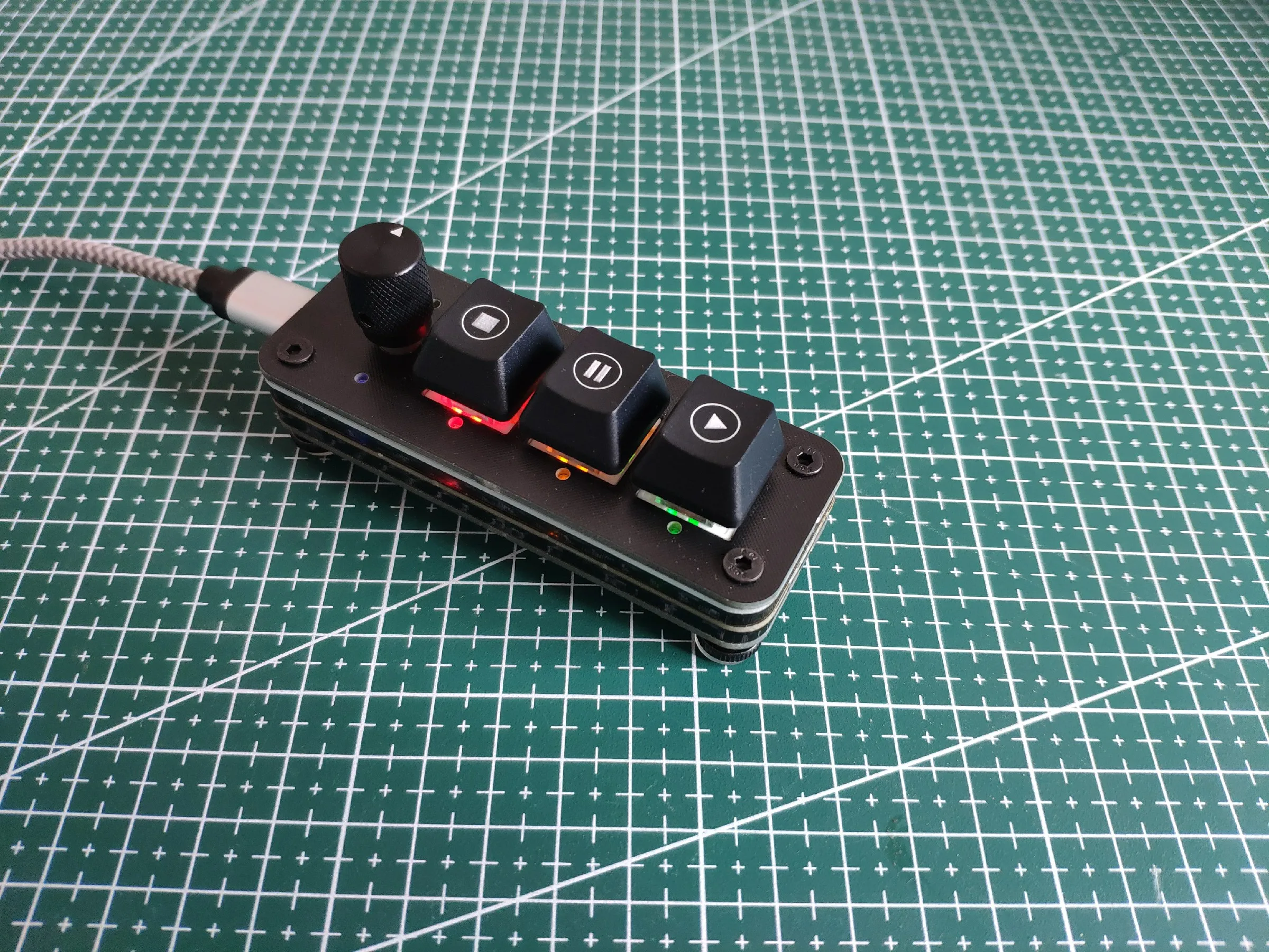 ̵ Ʈѷ QLAB Ű   Ʈѷ 3Ű  ̺   ÷̾ Ʈѷ USB Type-C
