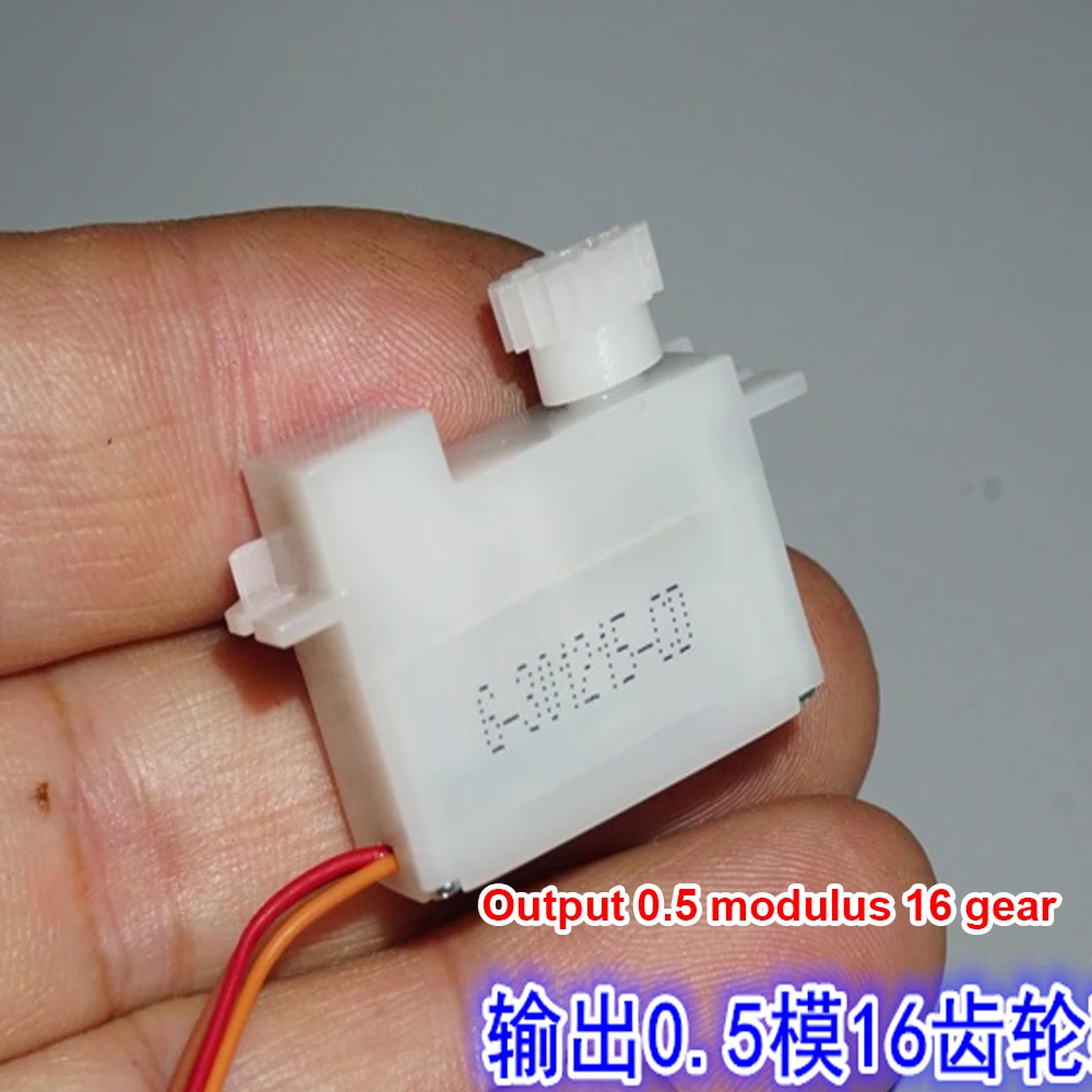Servomoteur micro 6g 3V/6V avec bras en croix et vis de fixation, adapté aux modèles RC.