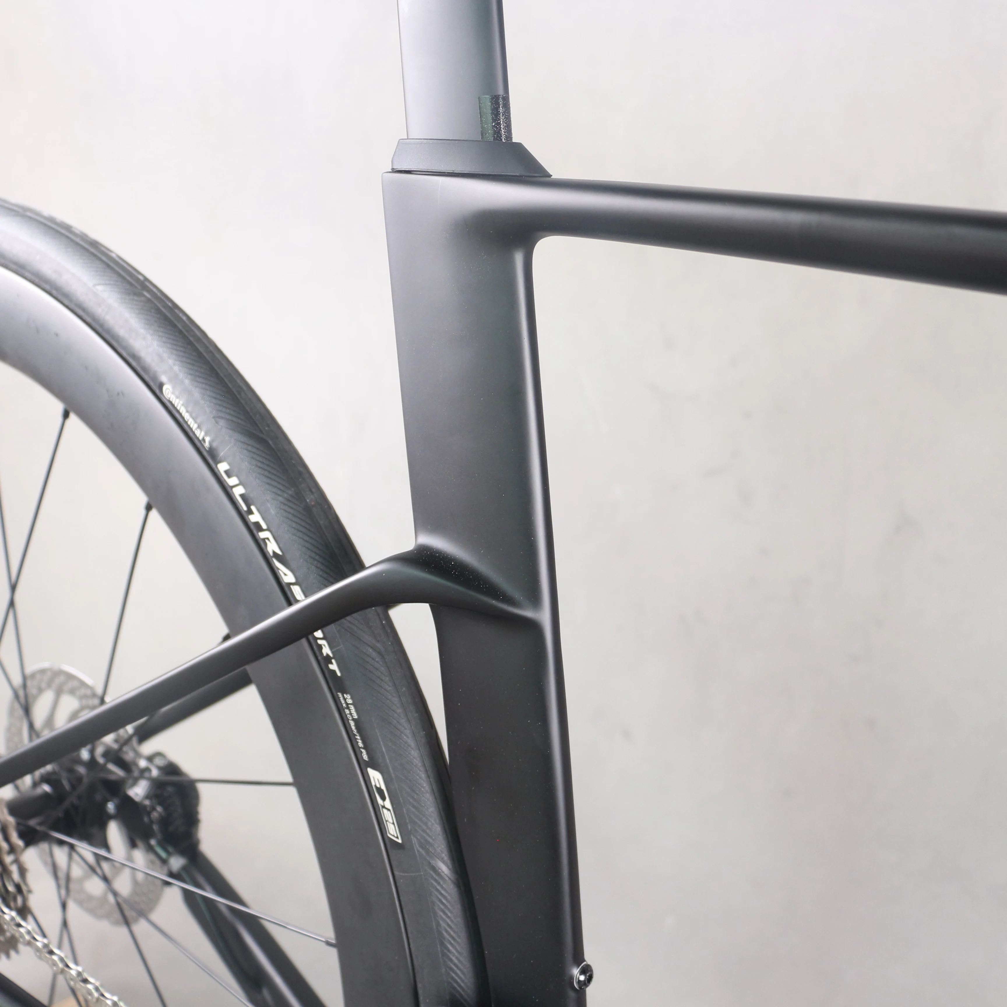 new TT-X71 Bicycle Full Carbon Light Weight Road Bike With