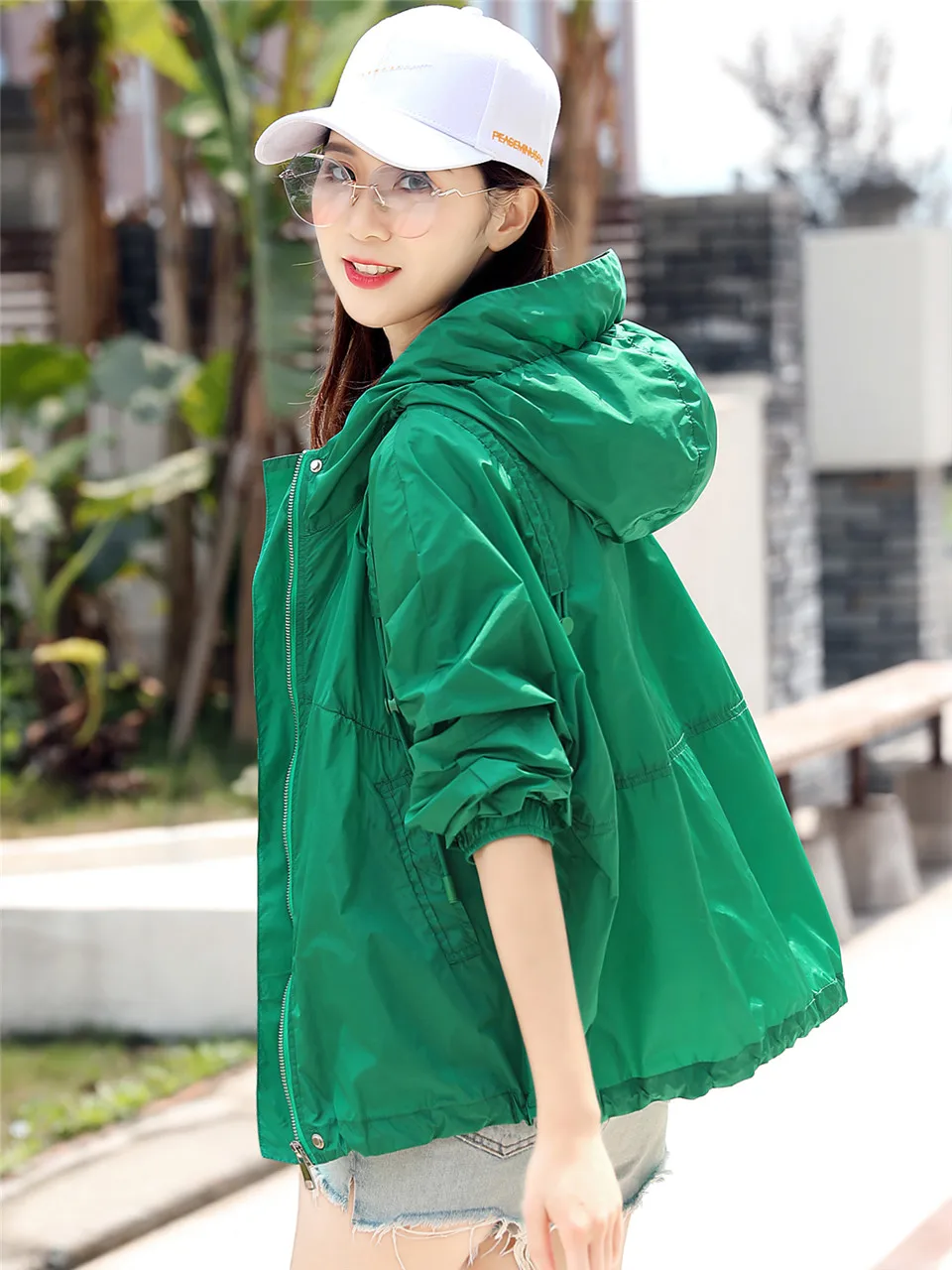 

Летнее тонкое пальто с капюшоном, Женская Солнцезащитная куртка, свободная куртка с защитой от УФ лучей, дышащая ветровка с длинным рукавом