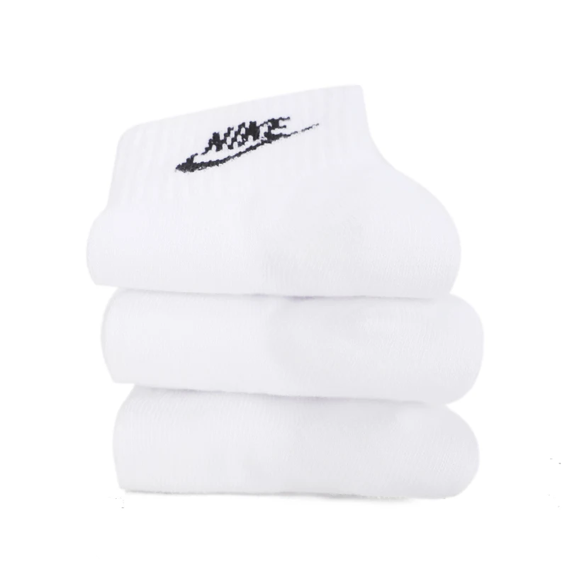 Nike Unisex Solid Color Fitness & Sports Socks Three-Pack