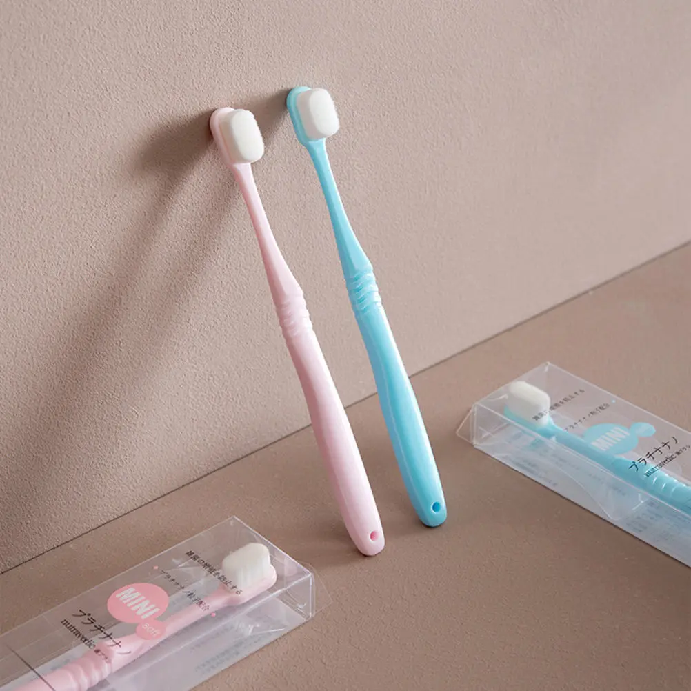 2Pcs 울트라 소프트 칫솔 긴 손잡이 산후 기간을 위한 얇은 컴팩트 디자인 엄마 치아 청소 매일 사용 울트라 칫솔
