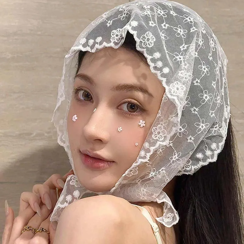 Elegant Lace Floral Hair Scarf - Triangle Headscarf  Sunscreen Travel Headband