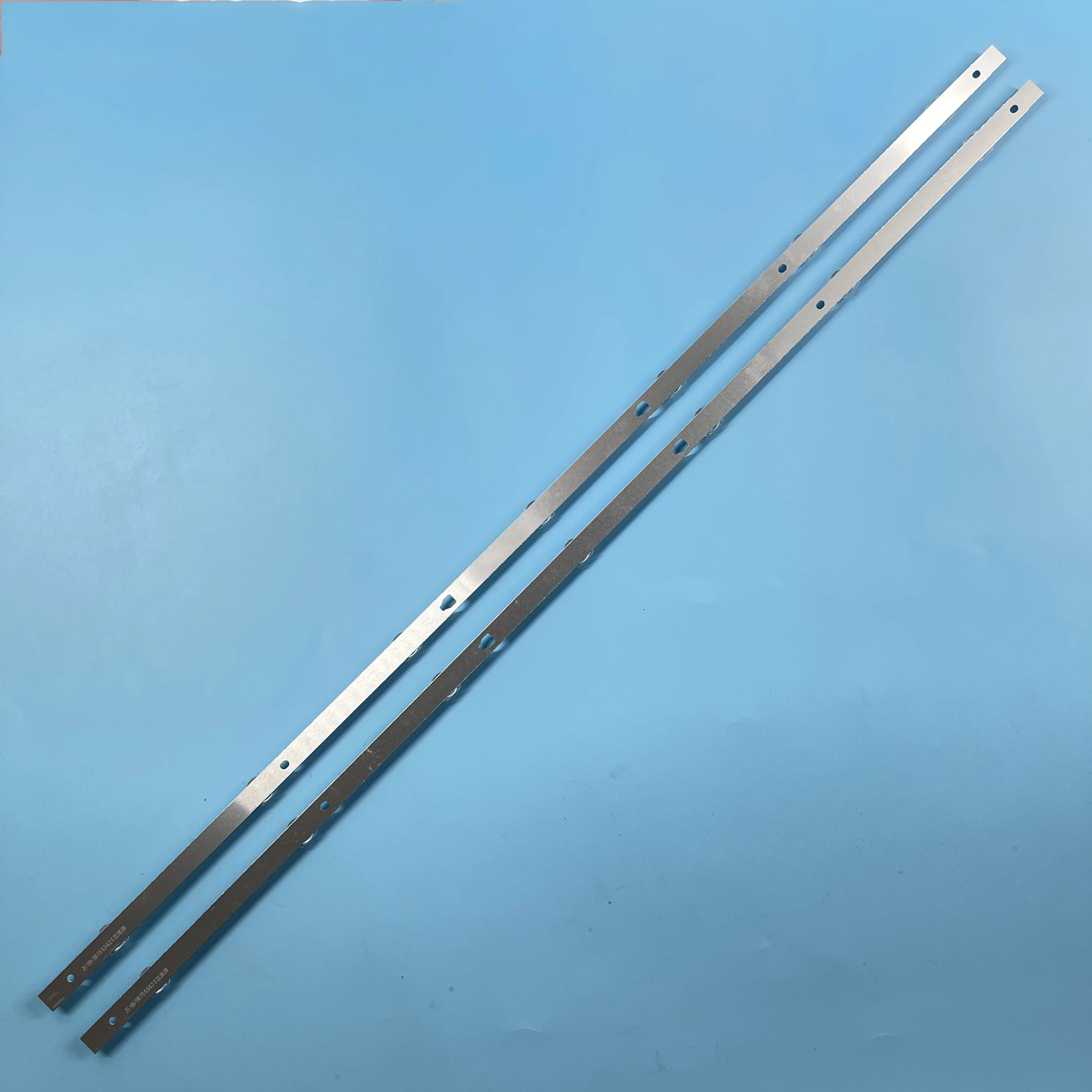 LED strip for 40" TV Dexp F40D7300C HYUNDAI H-LED40ET3000 RF-BS400S30-0701S-01 A2 ODL40671F-TB RF BS400S30-0701S 01 A2 led light