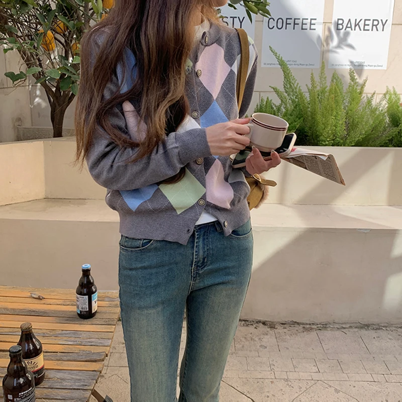 

New Spring Fashion Women Sweater Y2k Vintage Color Contrast Rhombus Knit Cardigan Femme Chic Short Long Sleeve Tops Mujer