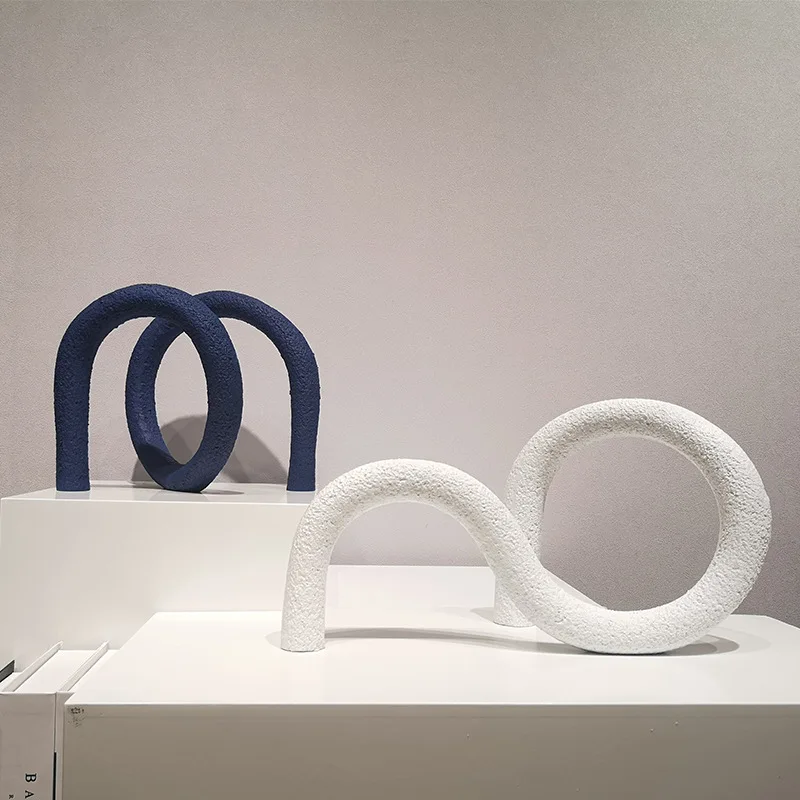 

Abstract Geometric Rope Knot Decorative Handicrafts, Living Room, Office, Creative Sandblasting Interwoven Tubular Sculpture