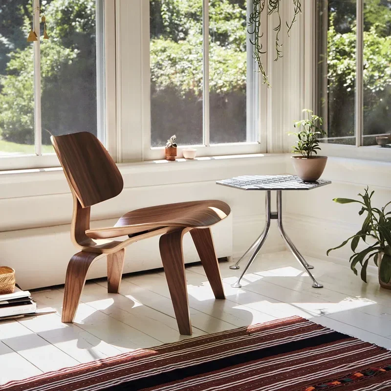 Walnut Shell Chair Replica for Home Living Room and Office