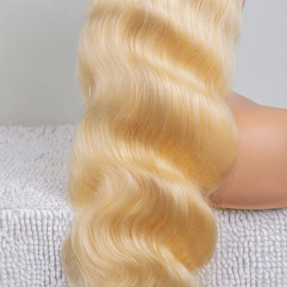 250 Density 613 Blonde Body Wave 13x6 HD Lace Frontal Wig
