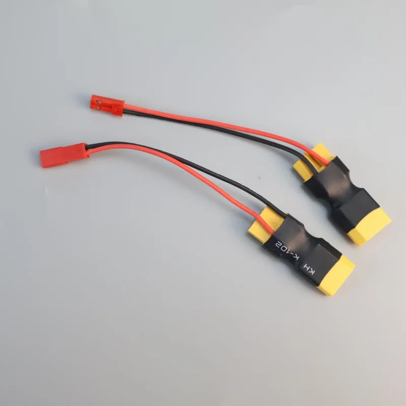 Câble adaptateur XT60 vers JST mâle pour drone FPV, idéal pour connecter LED ou ventilateur.