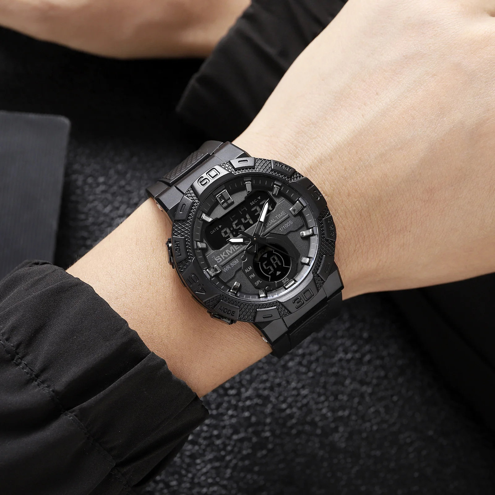 SKMEI1881 Mens Casual Stopwatch Clendar Clock 50M Waterproof Wristwatches reloj hombre Multifunctional LED Light Digital Sport 4