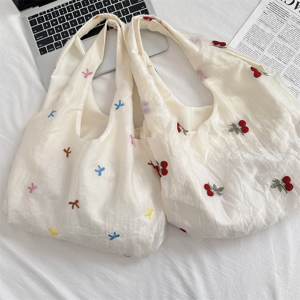 Underarm Bag Practical Women'S Large Capacity Bag Fashionable Bow Handbag Casual Casual Shopping Bag For Traveling Women Of