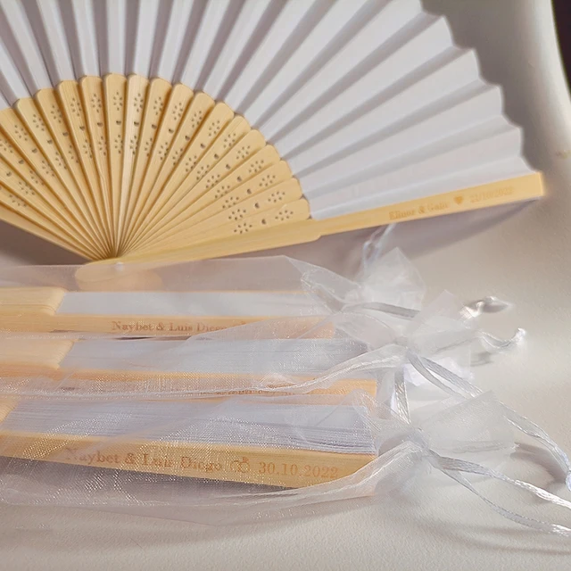 5//10 50pcs Ivory Wedding Folding Fan in Gift Box Personalized Logo no with Organza Bag