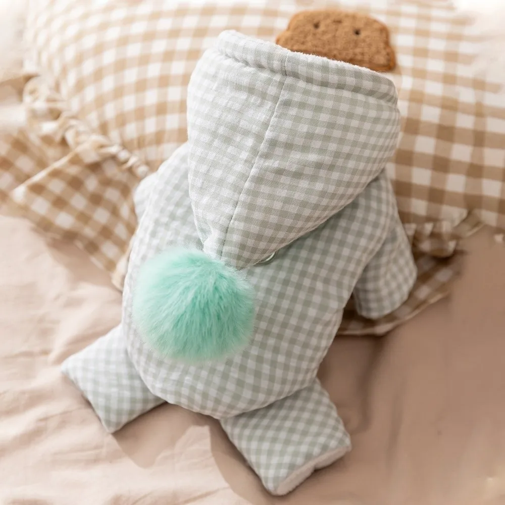 격자무늬 디자인 겨울용 따뜻한 강아지 옷 두꺼운 편안한 강아지 점프수트 플러시 볼이 달린 네발 강아지 의상 일상복