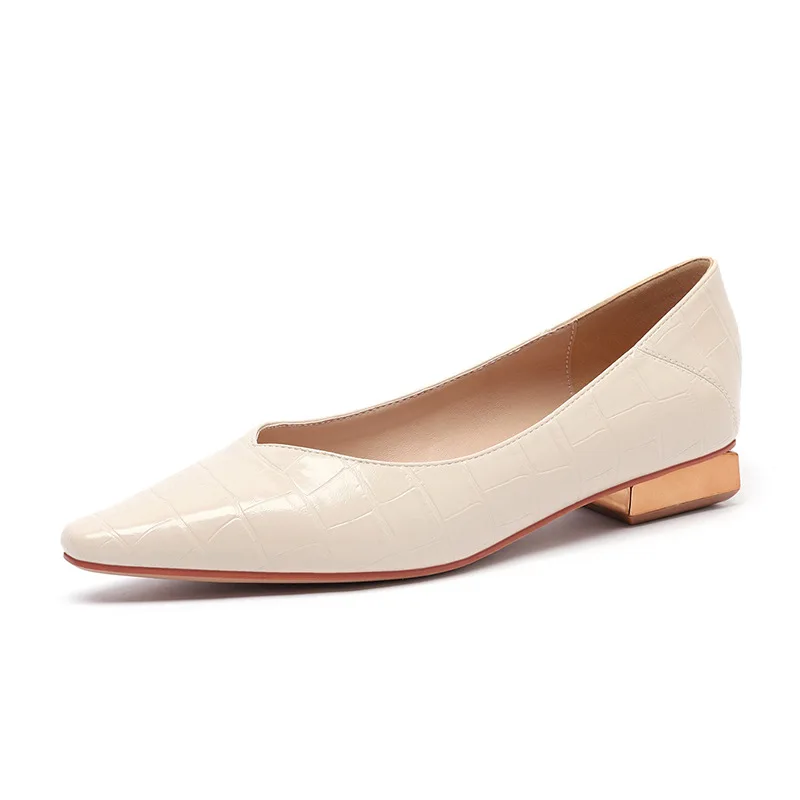 

Женские туфли из искусственной кожи на квадратном каблуке 2 см с острым носком