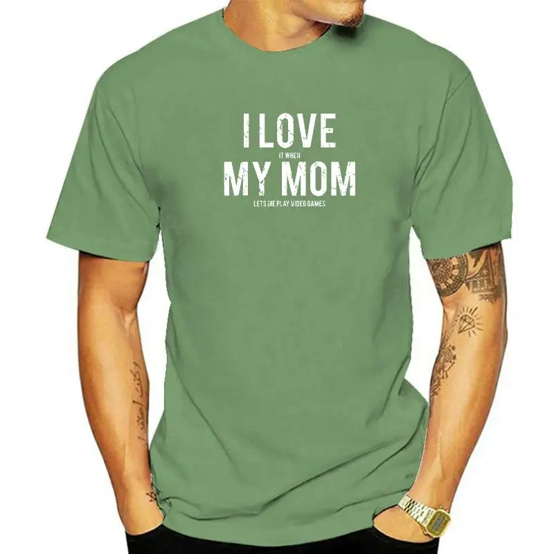 

Футболка с коротким рукавом и надписью «I Love My Mom»
