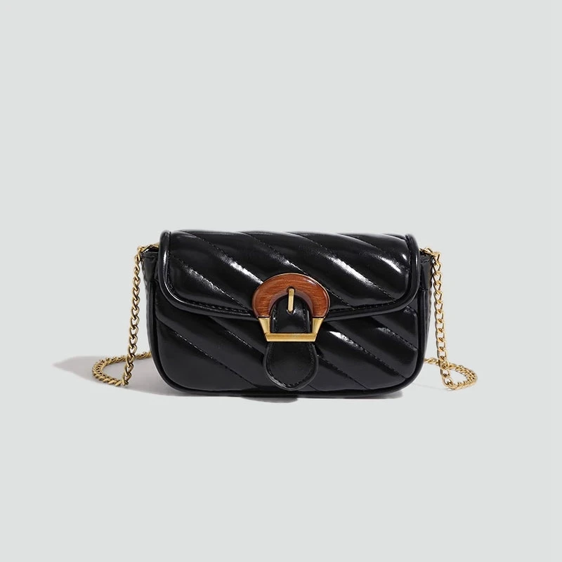 

Fashionable Women's Bag 2024 New Embroidered Chain Shoulder Bag Minimalist Mini Crossbody Bag Texture Versatile Small Square Bag