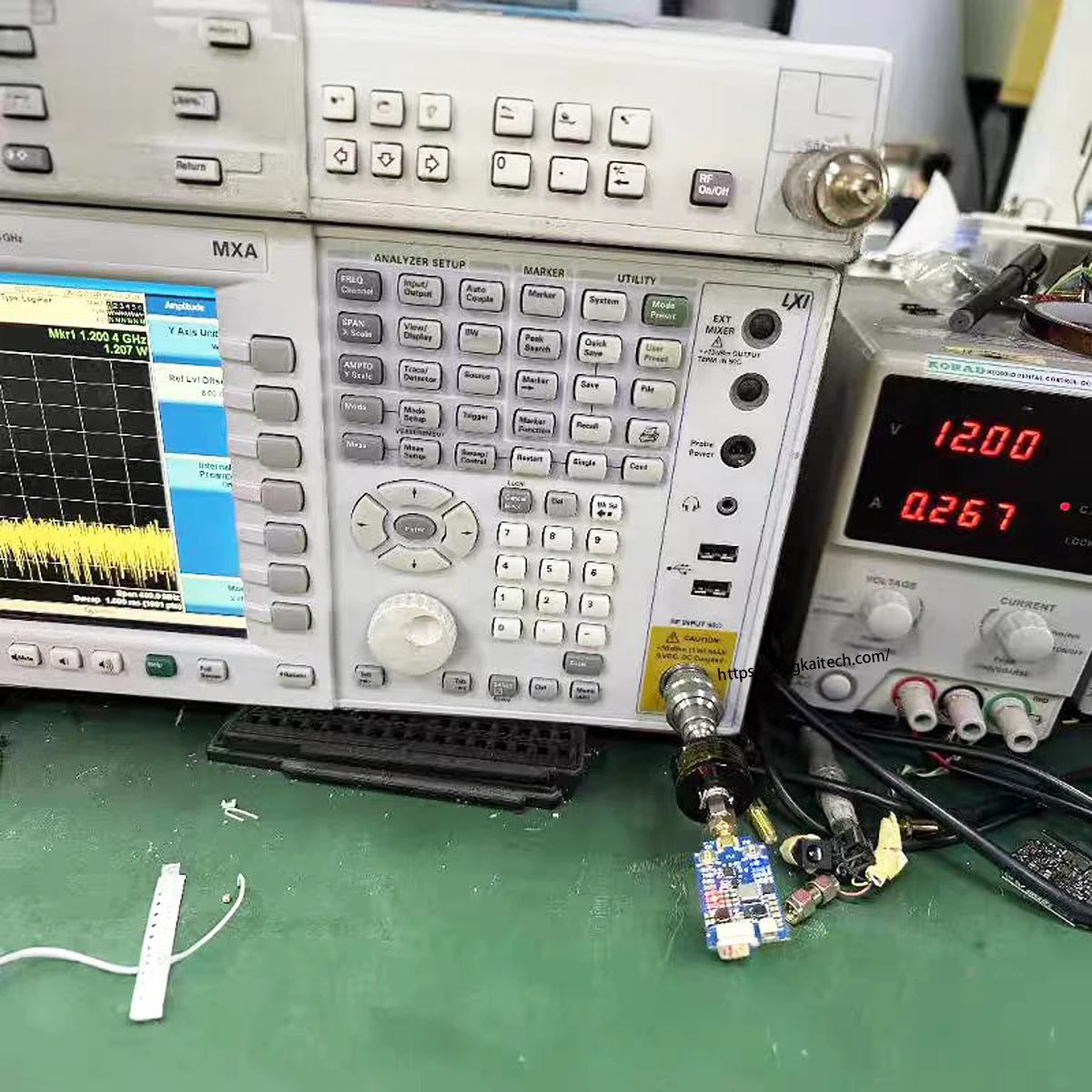 VTX 1.2G 1.3GHz 1W Transmetteur Vidéo FPV avec Son - 8CH IRC Tramp