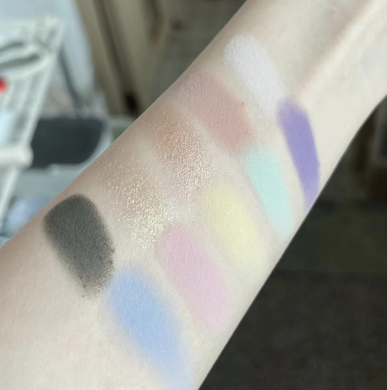 DRAMO Moon Wheel Project Series 10 Color Eyeshadow Matte Shimmer Chameleon Eye Shadow Palette Eye Makeup