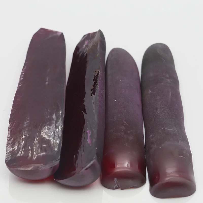 약 300g 합성 사파이어  보석 제작/가정 장 붉은 커런덤 거친 돌 7개