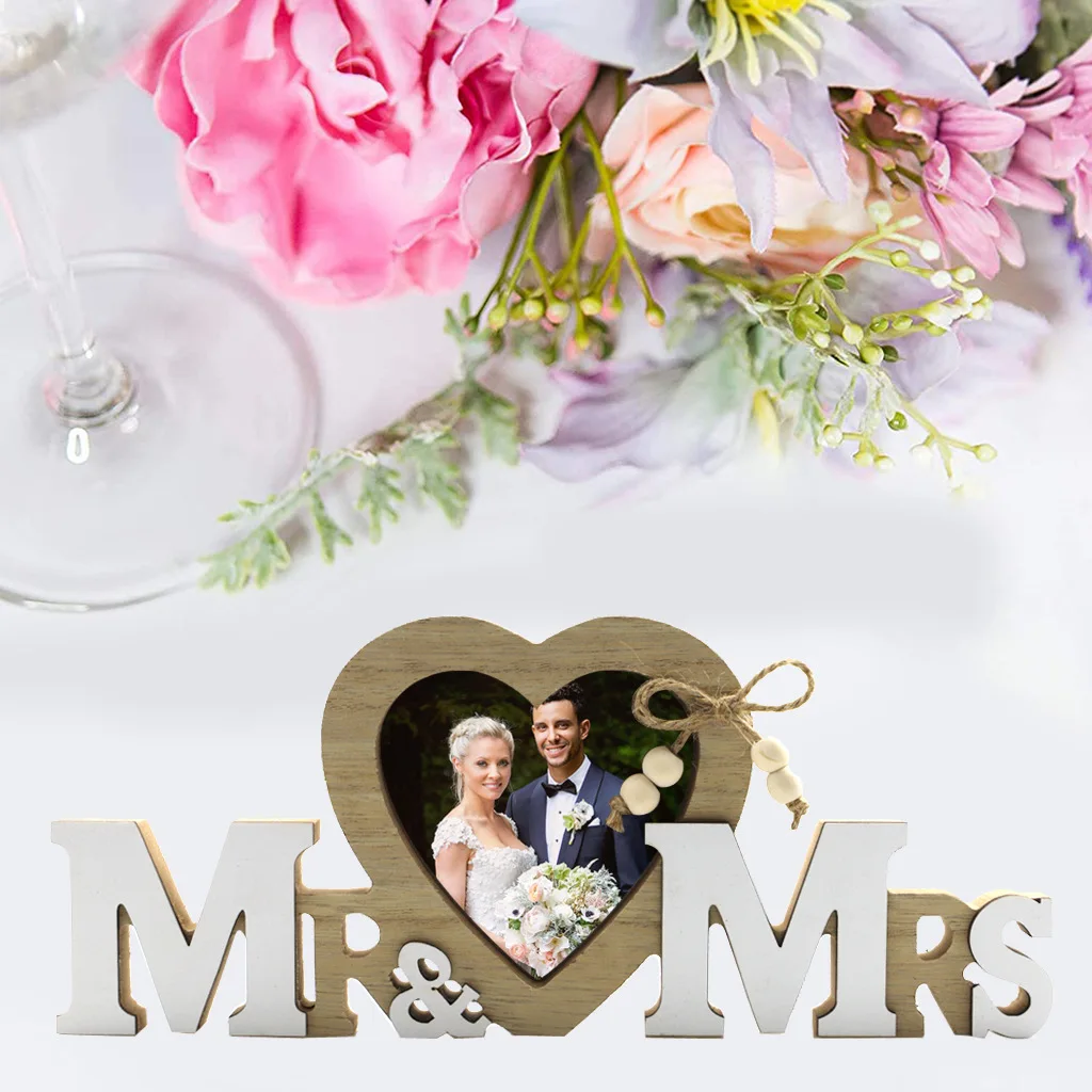 Personalized MR&MRS Wooden Heart Picture Frame Wood Tabletop Ornaments Custom Couples Photo Newlywed Gift For Wedding Display
