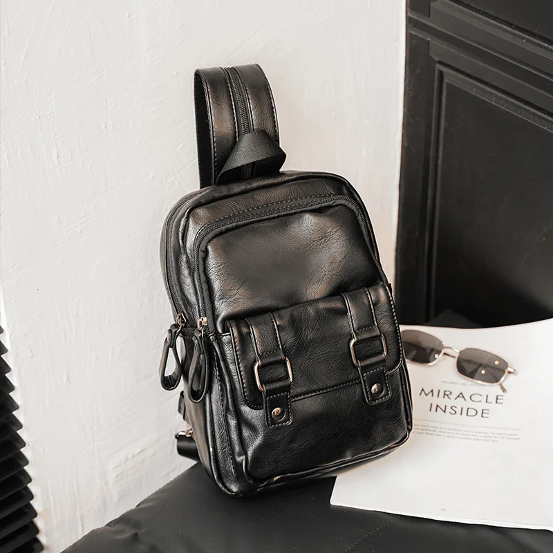 Mochila pequeña de tela Oxford para hombre, bolso escolar para deportes al  aire libre, a la moda, Mini bolsos de hombro de viaje, color negro, 2023 -  AliExpress