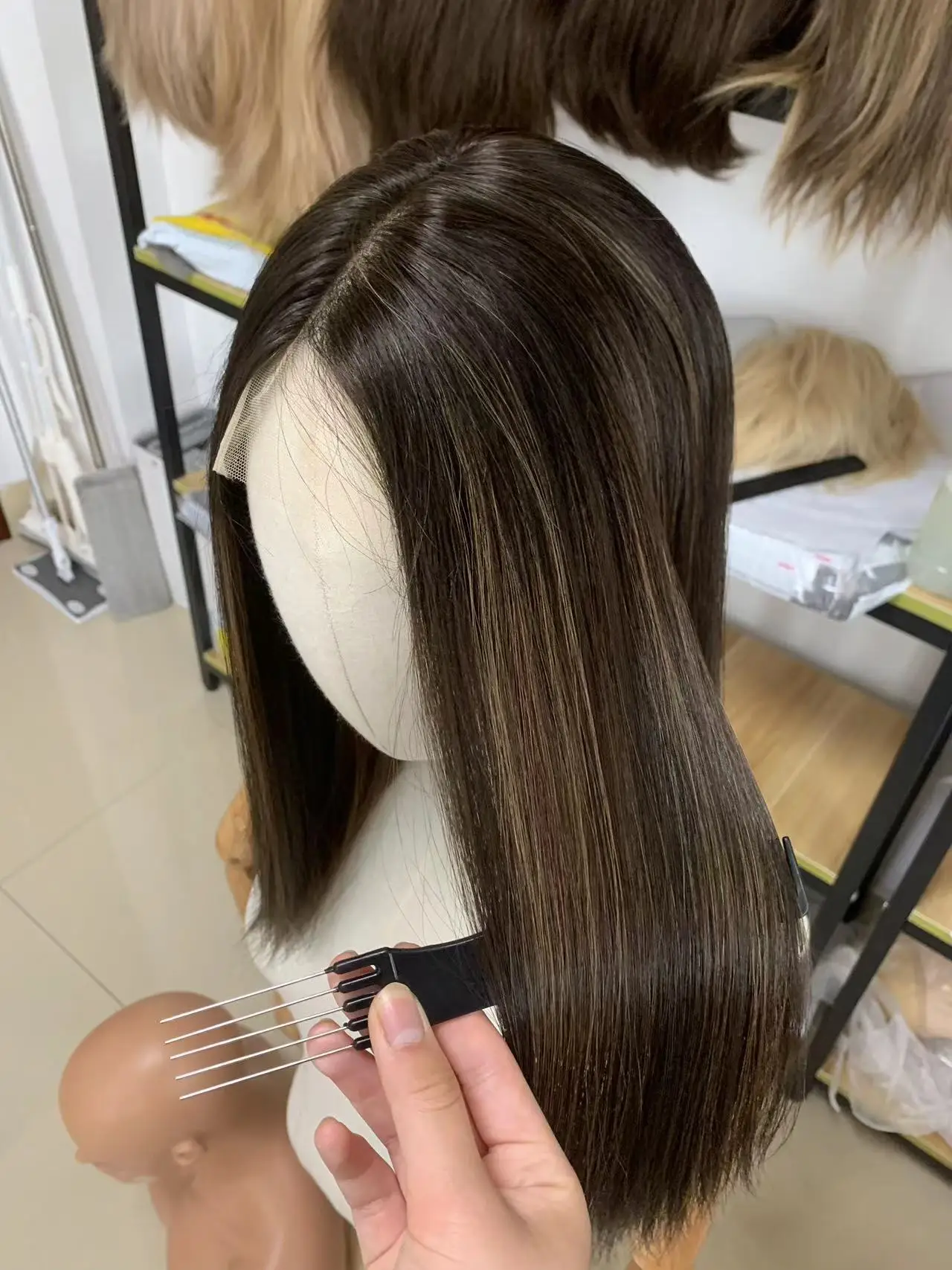 Рисунок 2 - Еврейские Парики на шнуровке Yelin #128