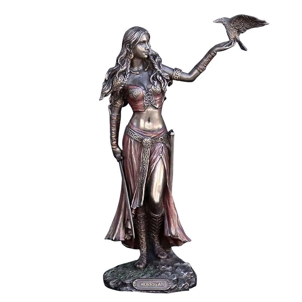 Морриган, кельтская богиня битвы с ворона и мечом, Бронзовая статуя, украшение для дома, статуи из смолы, 15 см