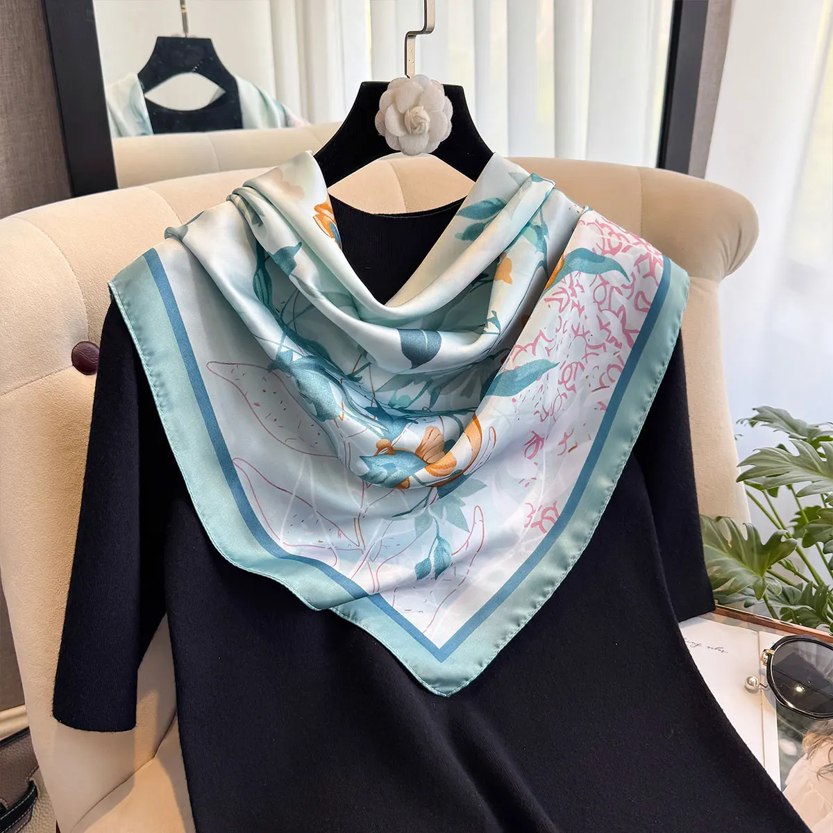 New Spring and Summer Design Luxury 90cm Women Scarf Sunscreen Foulard Shawl Hijab Female Hair Hijab Wraps Neckerchief Bandanda