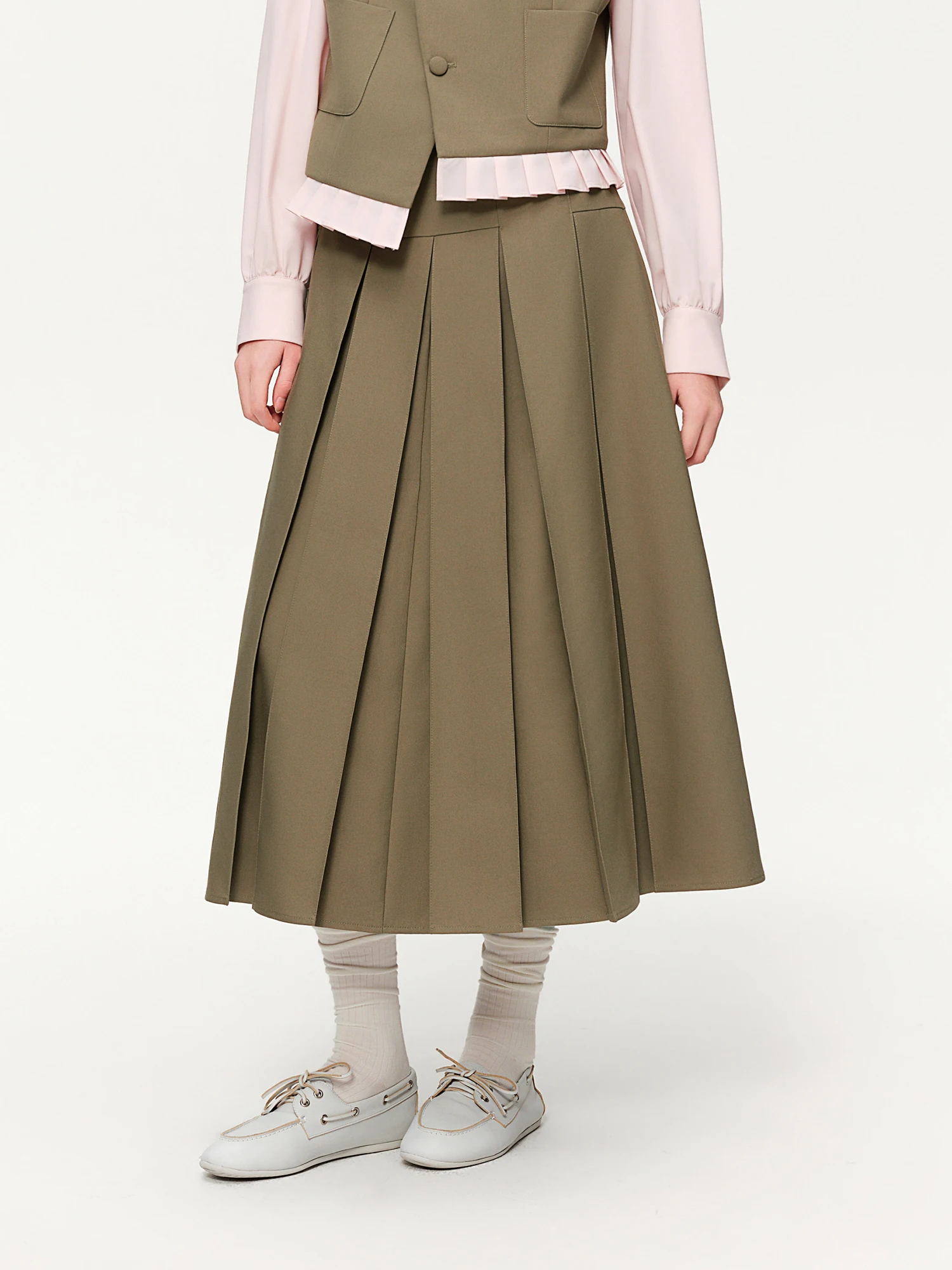 DUSHU Women's College Notes Style Asymmetrical Collar Top and Matching Pleated Skirt Set 2026 Spring New Arrinal Break Outfit
