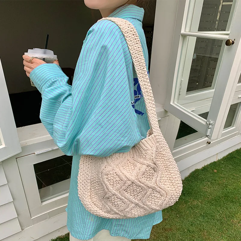 2023 New Knitted Shoulder Bag Large Capacity Solid Color Handbag Messenger Bag Trend All-match Winter Daily Commute Storage Bags