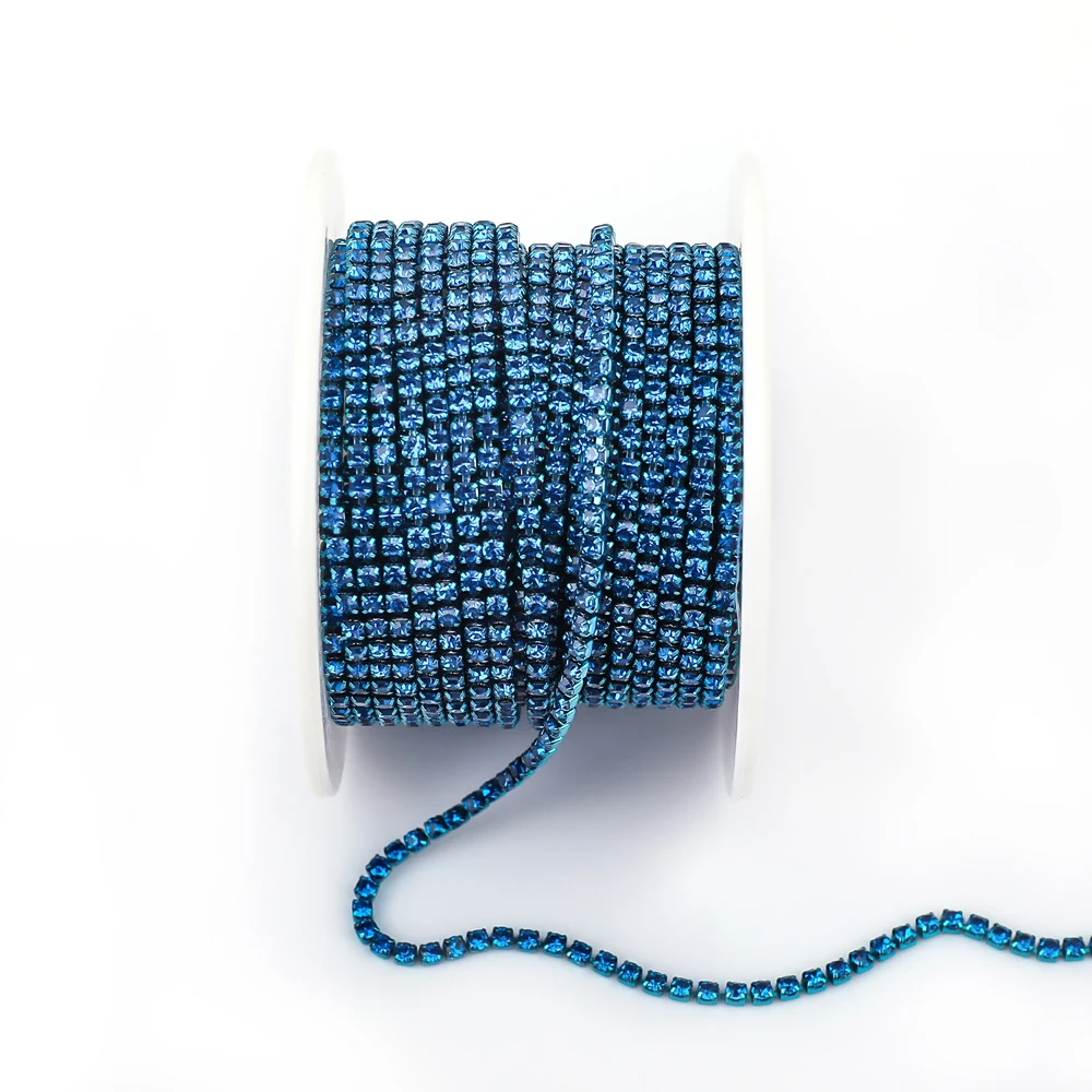 Vibrant Rhinestone Cup Chain with Colorful Base
